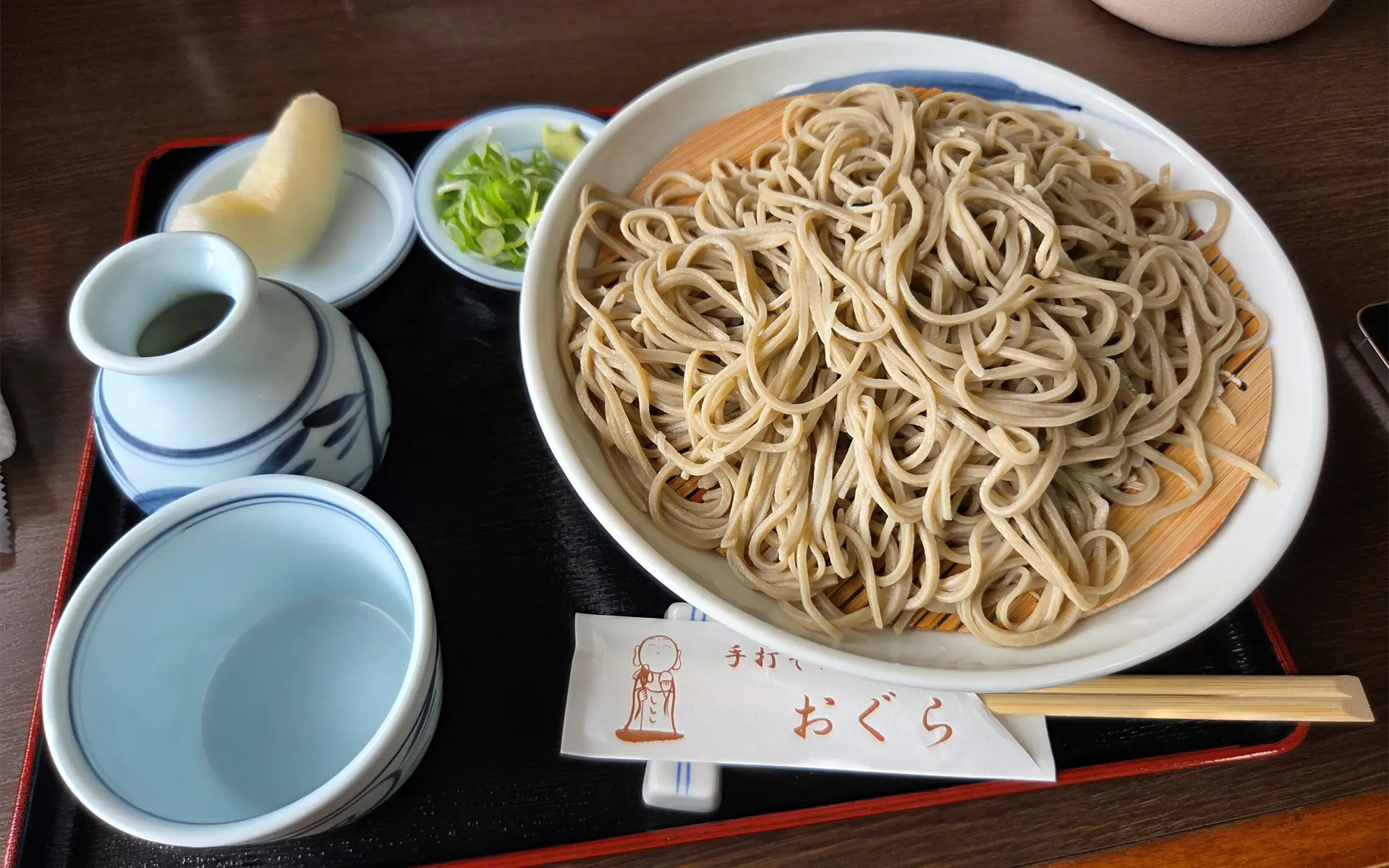 手打ちそば おぐら で昼食
